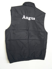 Angus-liivi takaa